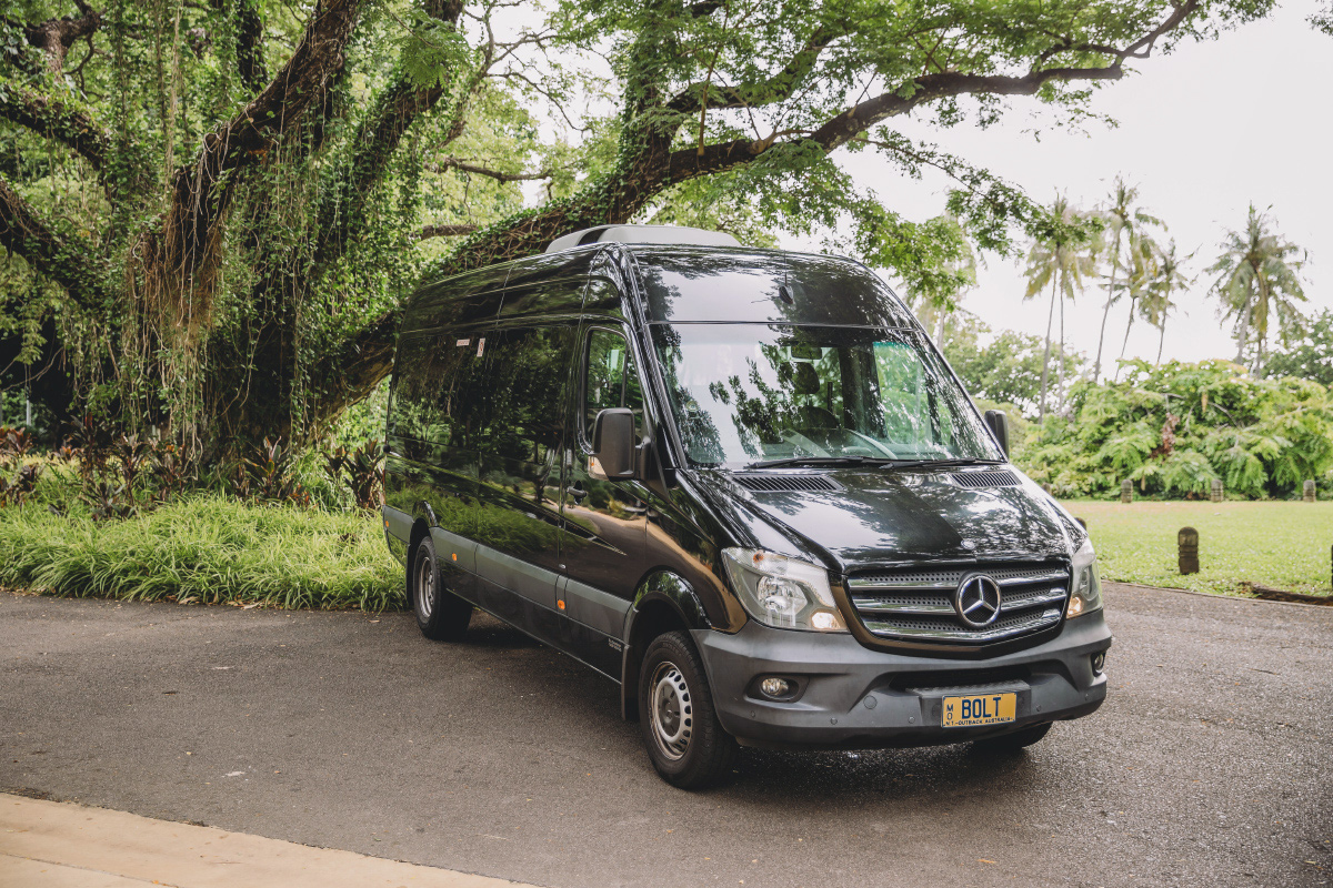 Out'n'back Limos Mercedes Benz Sprinter Bolt